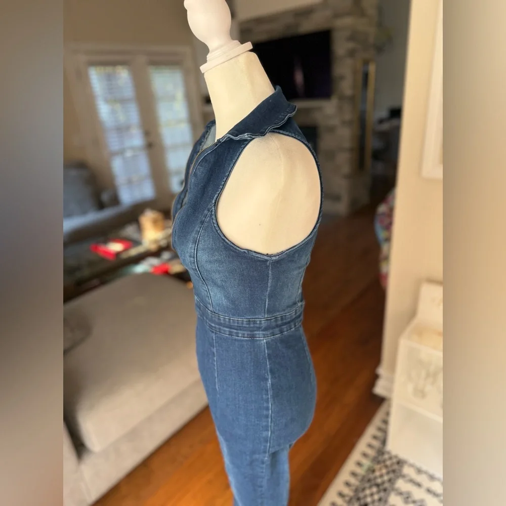 Women's Denim Jumpsuit - Picture 5 of 6